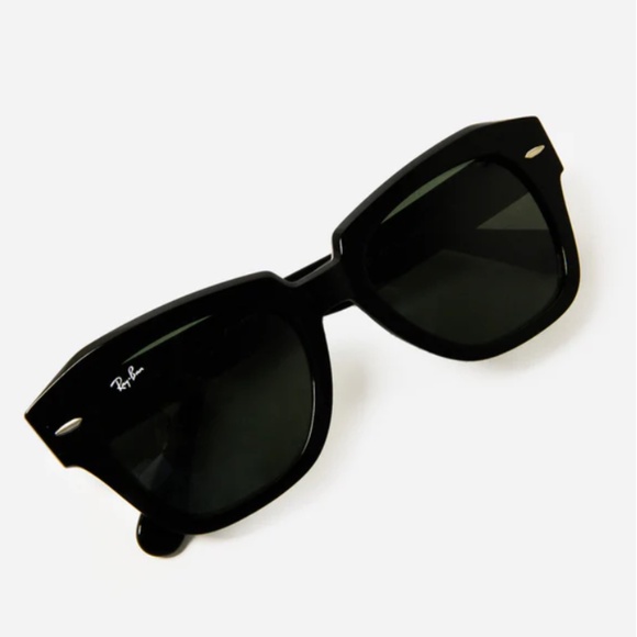 Never Worn Ray-Ban State Street Sunglasses main image 4